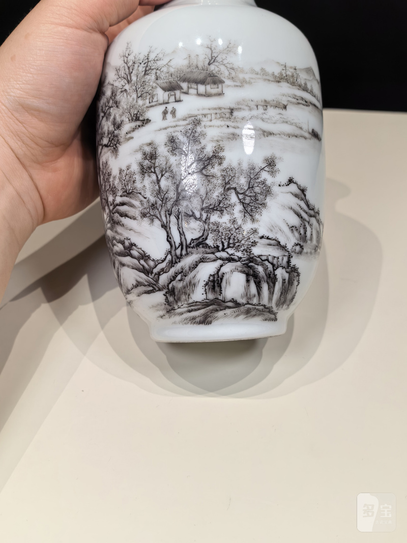 民国 墨彩山水楼阁图瓶 - 图8